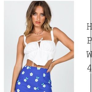 Princess polly Hanna top